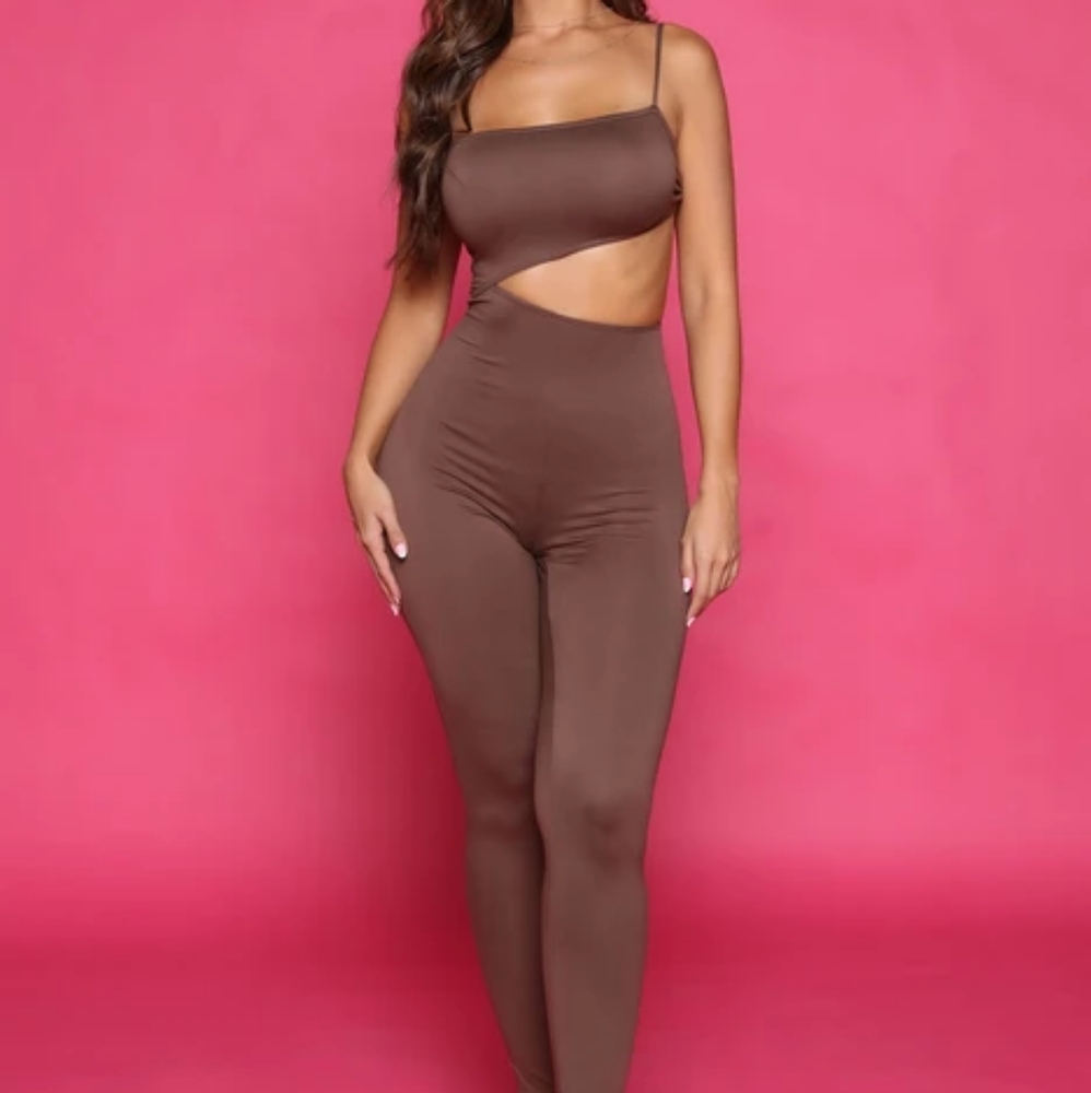 Jumpsuit medium never been worn
